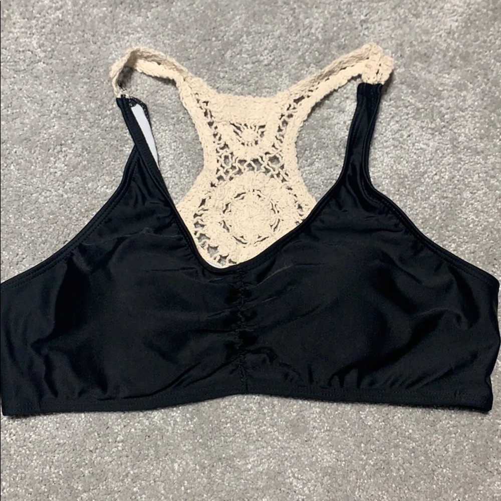 black string design bikini top